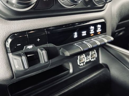 Used 2020 RAM 1500 Big Horn image 31