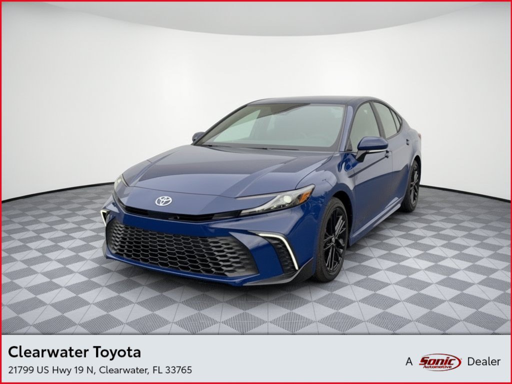 Used 2026 Toyota Camry SE FWD image 1