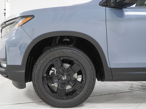 New 2026 Honda Ridgeline Black Edition image 14