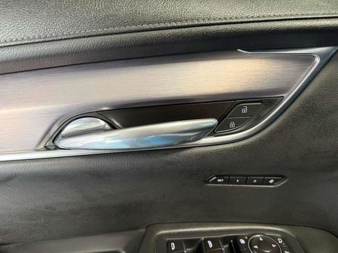 Used 2022 Cadillac XT6 Luxury image 12