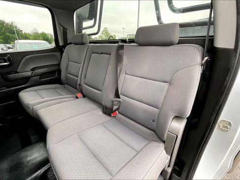 Used 2018 Chevrolet Silverado 3500 W/T AWD/4WD image 35