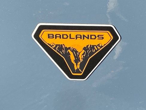 Certified 2025 Ford Bronco Sport Badlands image 12