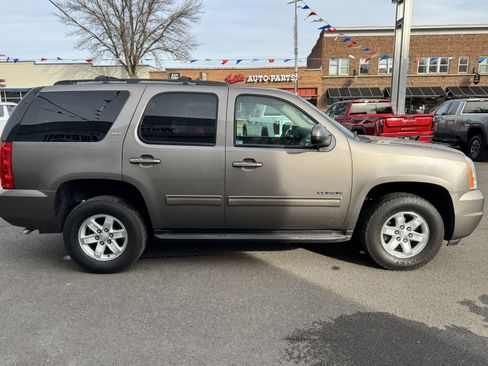 Used 2013 GMC Yukon SLT image 9