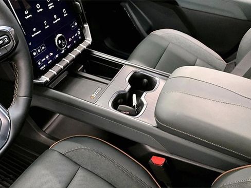 Used 2025 GMC Acadia AT4 w/ LPO, Floor Liner Package image 14