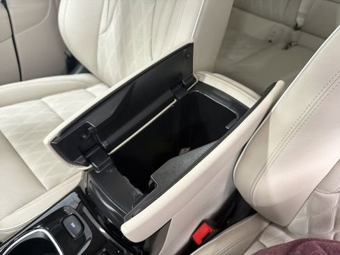 Certified 2023 Buick Envision Avenir AWD/4WD image 26