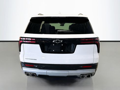 New 2026 Chevrolet Traverse LT w/ Enhanced Driving Package image 7