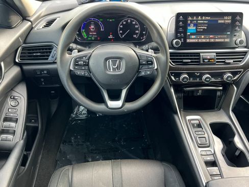 Used 2018 Honda Accord EX image 14