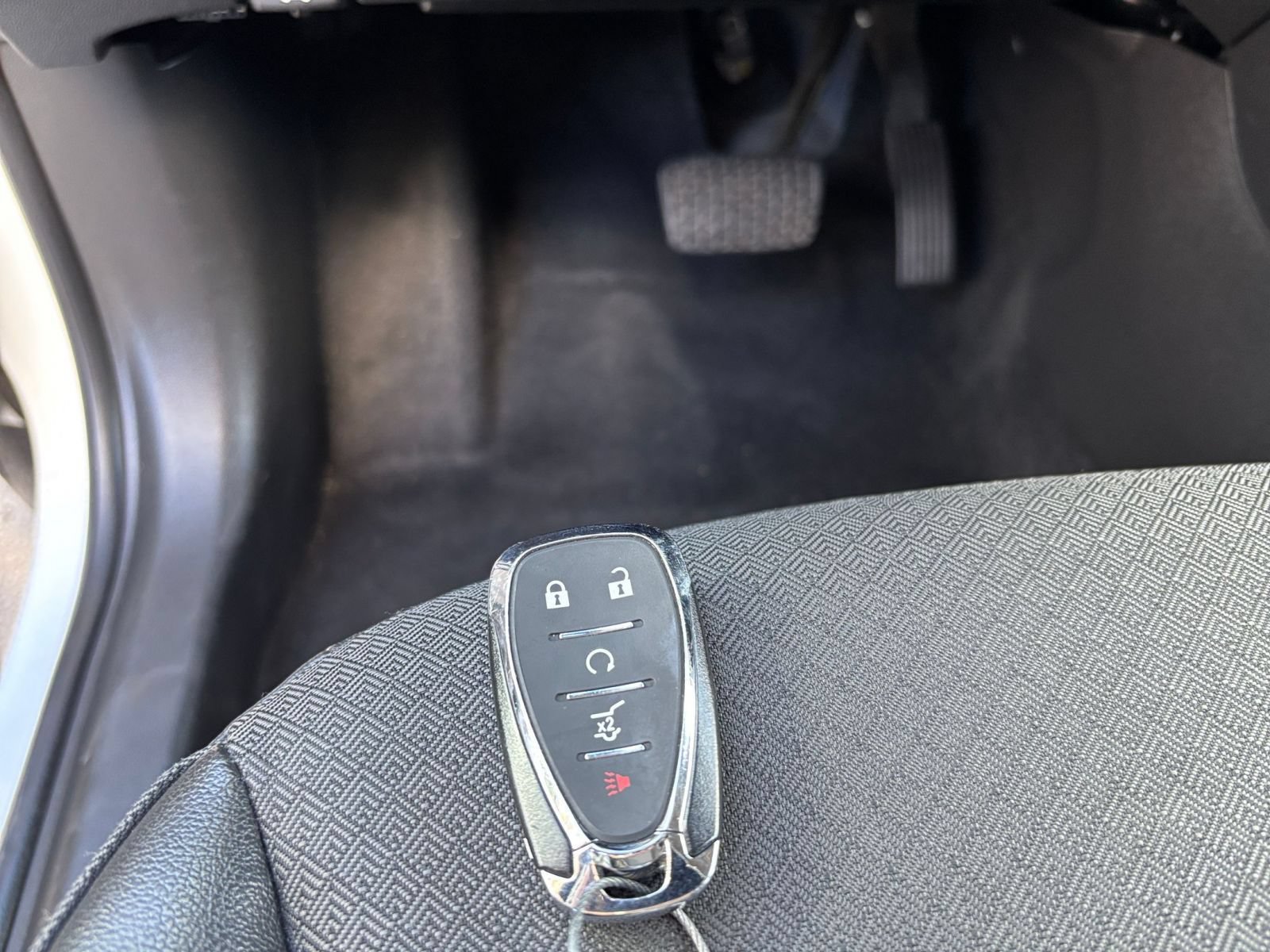 Used 2025 Buick Encore GX Preferred AWD/4WD image 20