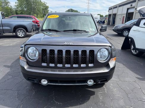 Used 2017 Jeep Patriot High Altitude AWD/4WD image 2