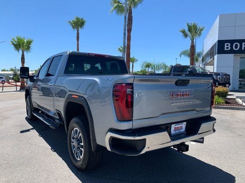 New 2026 GMC Sierra 2500 SLT w/ SLT Convenience Package AWD/4WD image 10