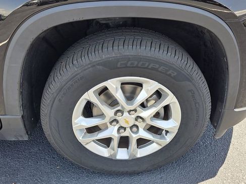 Used 2020 Chevrolet Traverse LT FWD image 8
