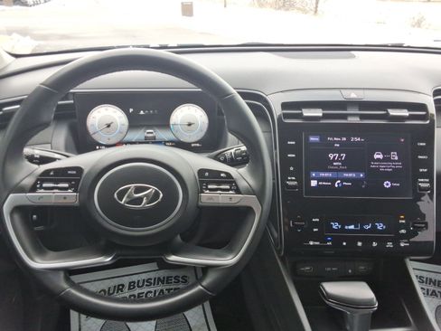 Used 2022 Hyundai Tucson SEL w/ Convenience + Premium Package image 12