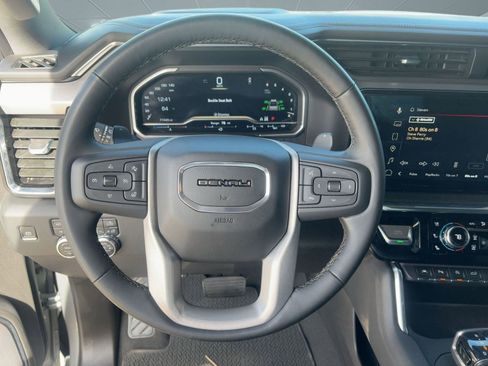 Used 2023 GMC Sierra 1500 Denali w/ Denali Reserve Package image 18