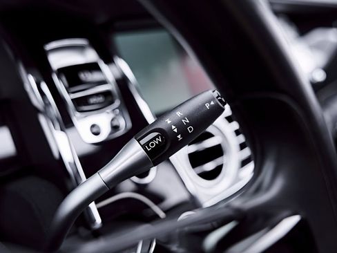Used 2015 Rolls-Royce Ghost RWD image 73