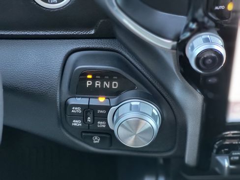 Used 2025 RAM 1500 Laramie w/ Sport Appearance Package image 17