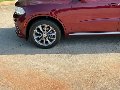 Used 2022 Dodge Durango SXT w/ Anodized Platinum Package
