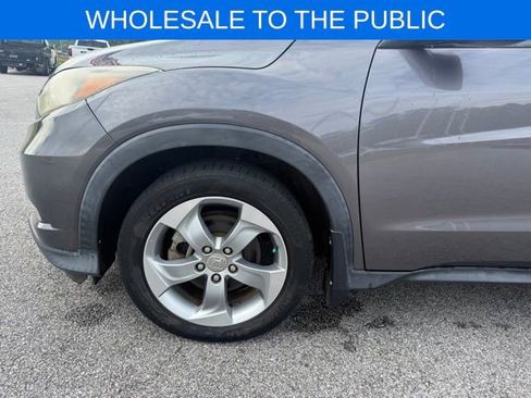 Used 2016 Honda HR-V EX image 19