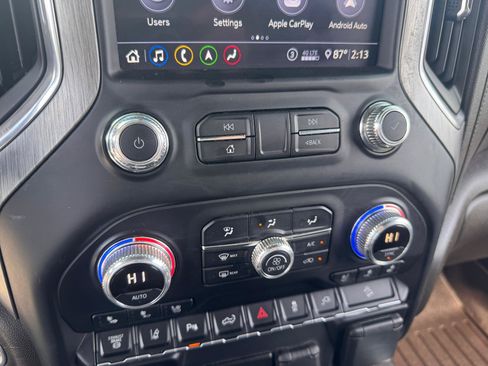 Used 2020 GMC Sierra 2500 Denali w/ Denali Ultimate Package AWD/4WD image 35