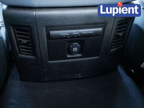 Used 2018 RAM 1500 Big Horn image 18