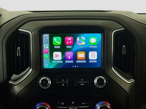 Used 2022 GMC Sierra 3500 Denali w/ Denali Ultimate Package image 13