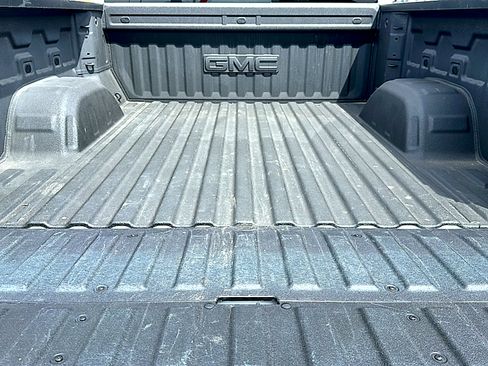 Used 2025 GMC Sierra 1500 Elevation w/ Elevation Premium Package image 22