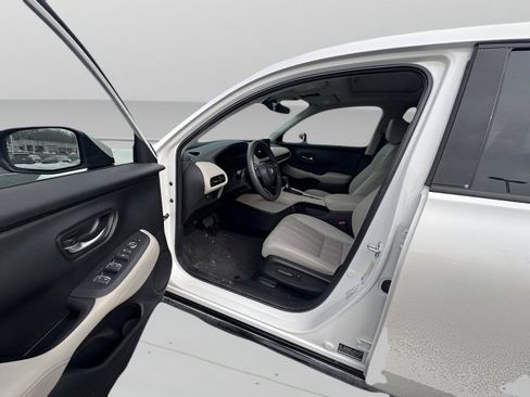 Used 2024 Honda HR-V EX-L image 14