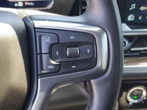 Used 2023 Chevrolet Silverado 1500 LT AWD/4WD image 17