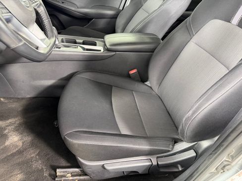 Used 2021 Nissan Sentra SV FWD image 10
