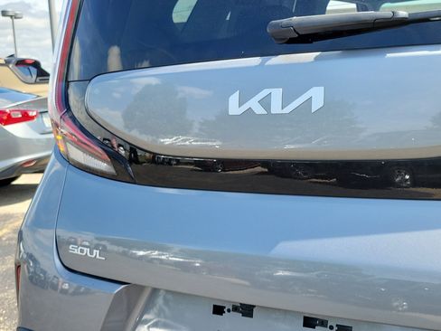 Used 2024 Kia Soul LX w/ Option Group 015 image 7
