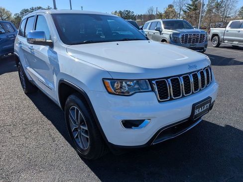 Used 2021 Jeep Grand Cherokee Limited AWD/4WD image 2