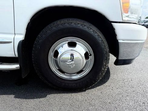 Used 2009 Dodge Ram 3500 Truck SLT w/ Popular Equipment Group RWD image 12