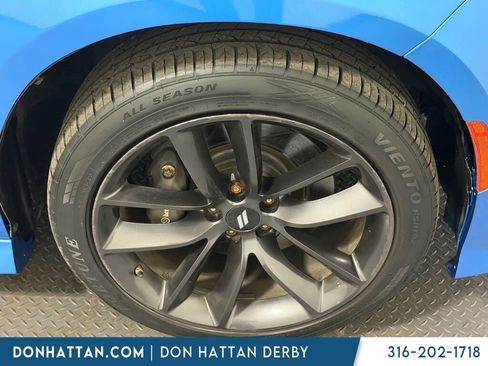 Used 2019 Dodge Charger Scat Pack image 6