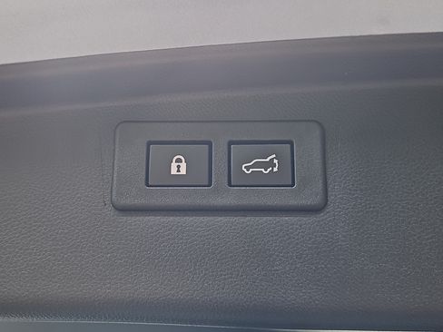 Used 2023 Subaru Outback Onyx Edition AWD/4WD image 13
