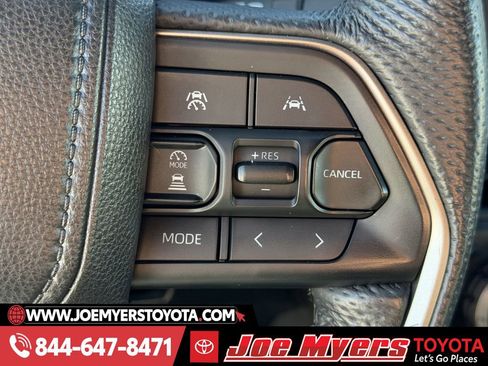 Used 2024 Toyota Tacoma TRD Sport image 23