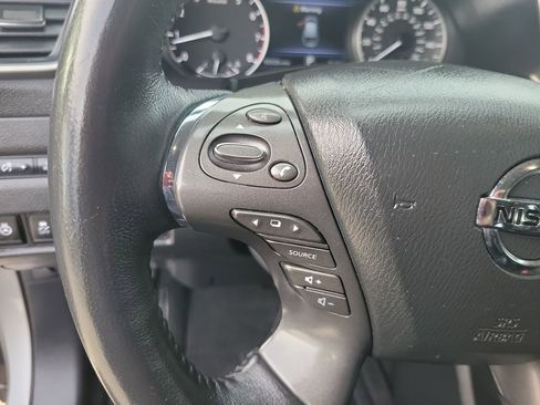 Used 2019 Nissan Murano SL image 25