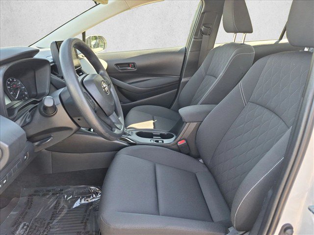 Certified 2025 Toyota Corolla LE FWD image 15
