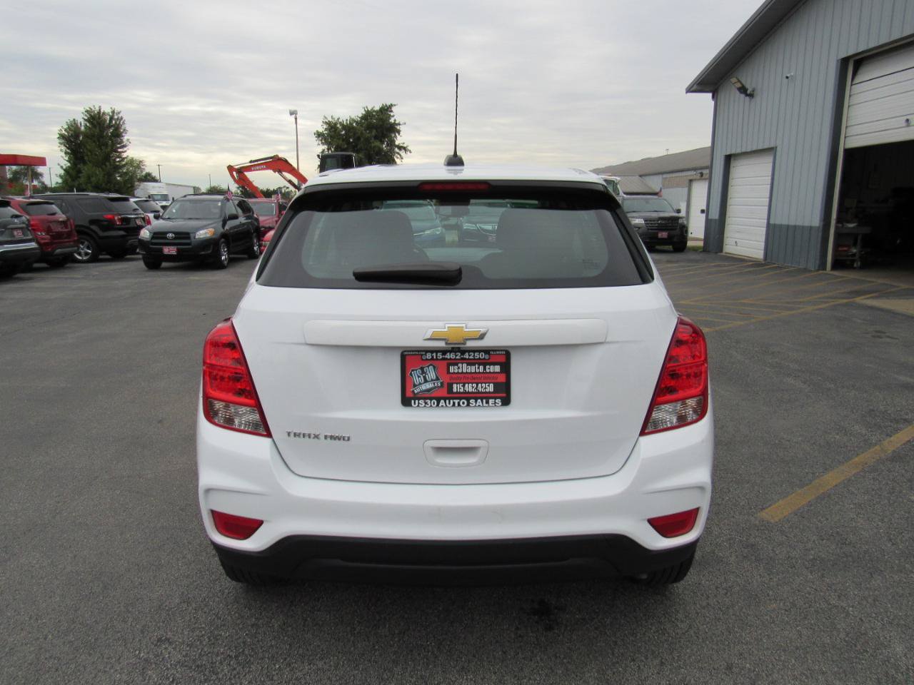 Used 2018 Chevrolet Trax LS AWD/4WD image 5
