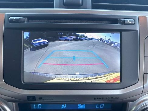 Used 2017 Toyota 4Runner Limited AWD/4WD image 19