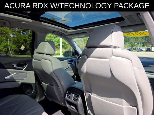 Used 2019 Acura RDX w/ Technology Package AWD/4WD image 12
