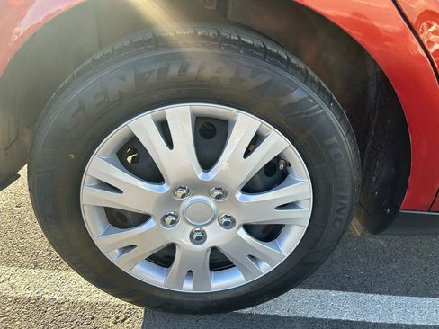 Used 2021 Kia Soul LX FWD image 36