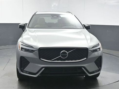 New 2026 Volvo XC60 B5 Core w/ Protection Package Premier image 3