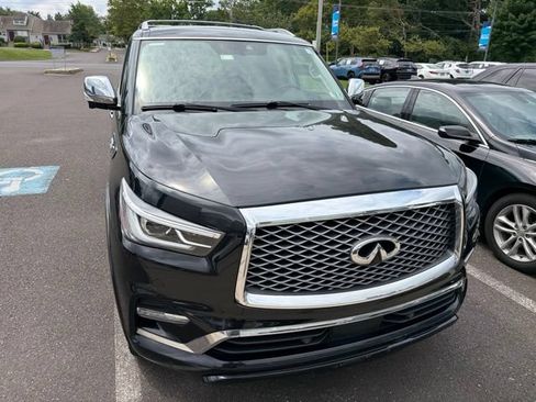 Used 2020 INFINITI QX80 Luxe w/ Sensory Package AWD/4WD image 17
