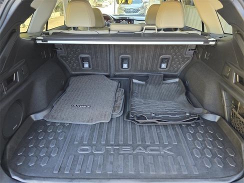 Used 2023 Subaru Outback Limited XT image 17