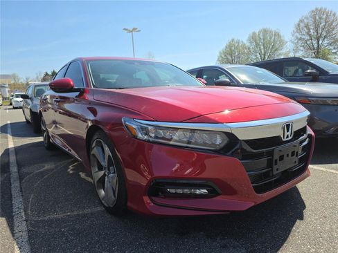 Used 2020 Honda Accord Touring image 4