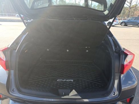 Used 2021 Toyota C-HR LE image 24