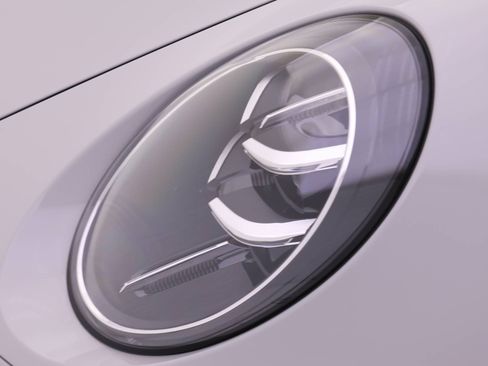 Certified 2025 Porsche 911 Carrera image 12