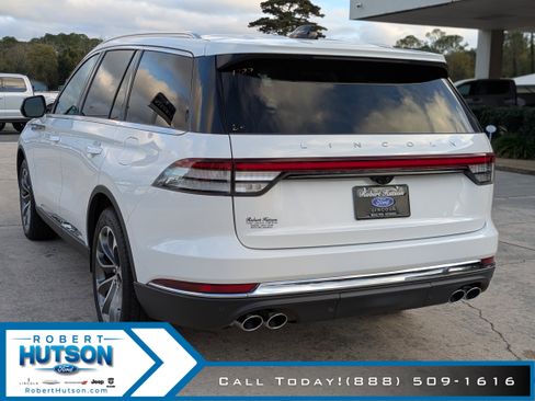 New 2026 Lincoln Aviator Reserve w/ Illumination Package image 8