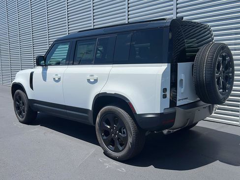 New 2026 Land Rover Defender 110 S AWD/4WD image 3