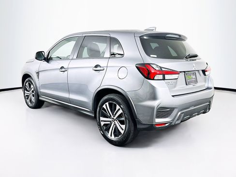 Used 2025 Mitsubishi Outlander Sport SE image 5
