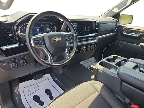 Used 2023 Chevrolet Silverado 1500 LT AWD/4WD image 13